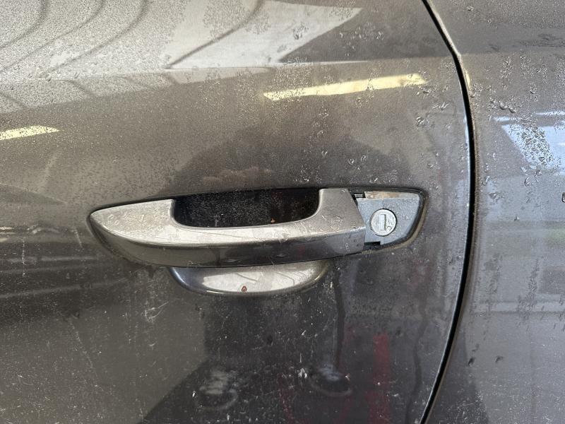 Product thumbnail 12