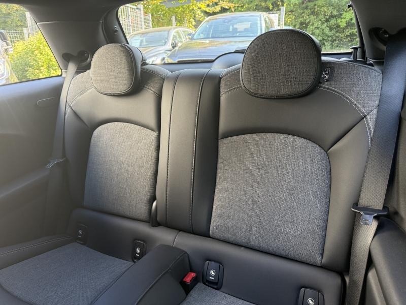 Product thumbnail 11