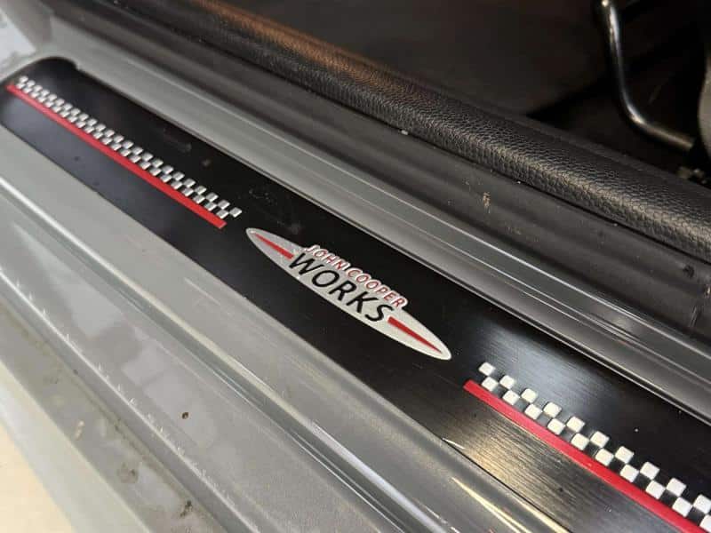 Product thumbnail 16