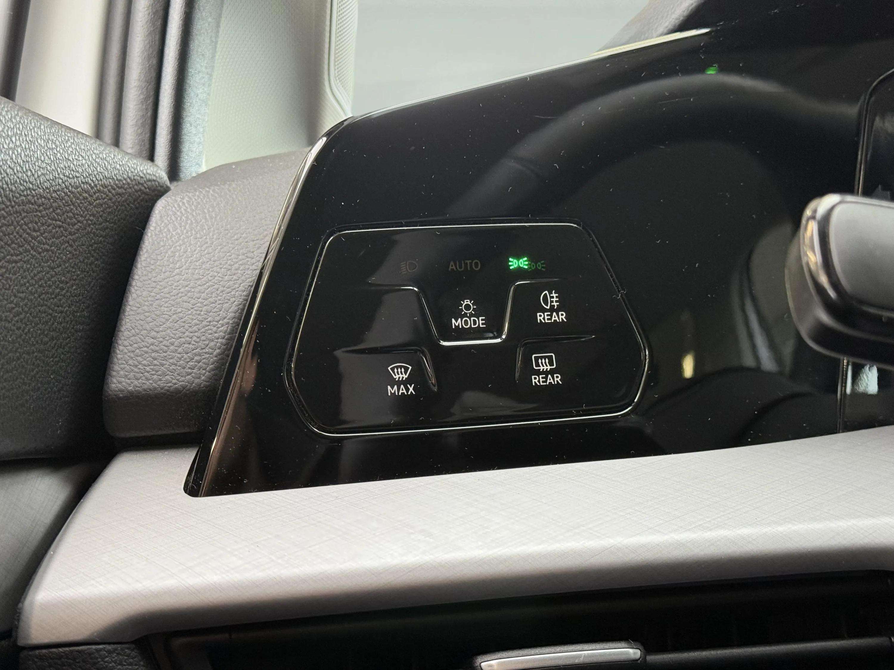 Product thumbnail 11