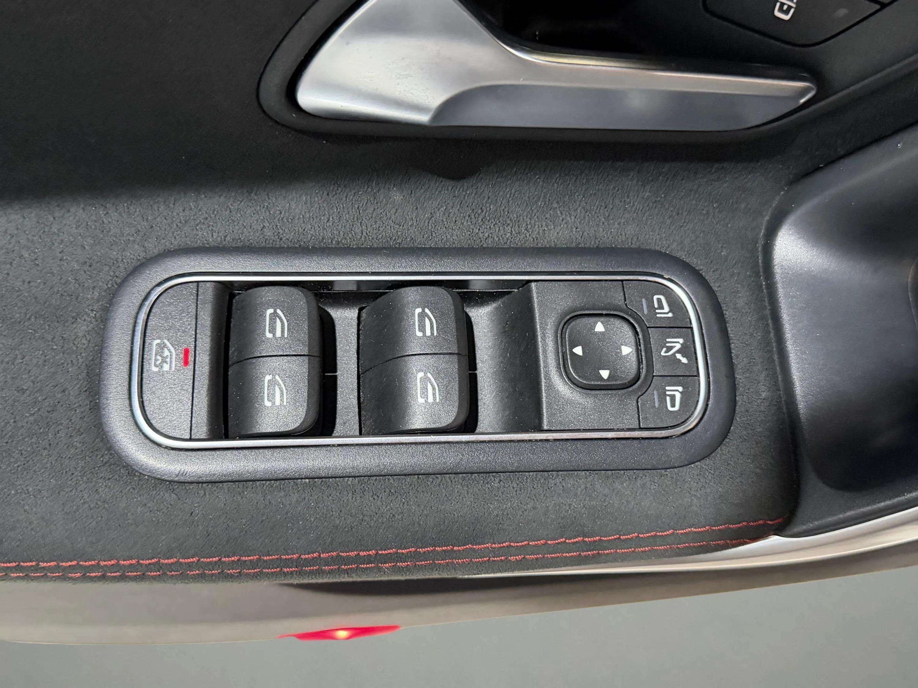 Product thumbnail 14